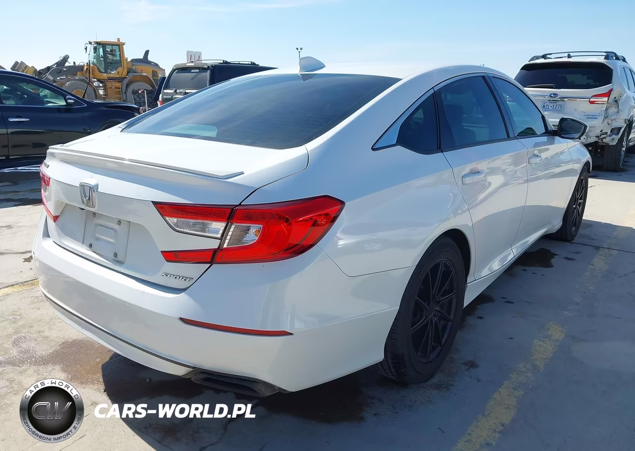2018 Honda Accord Sport VIN:1HGCV1F35JA266018 - 4