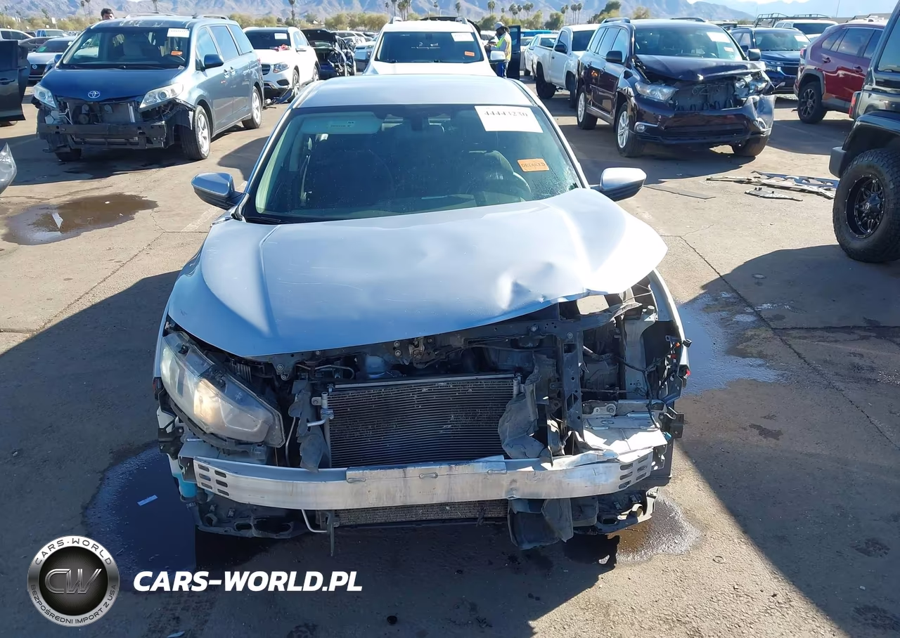 2018 Honda Civic Lx VIN:2HGFC2F53JH585364 - 12