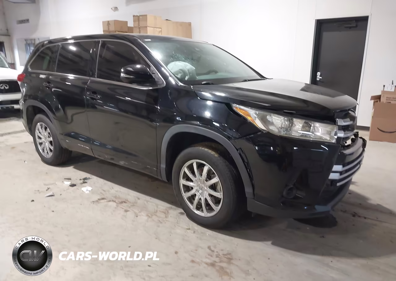 2017 Toyota Highlander Le