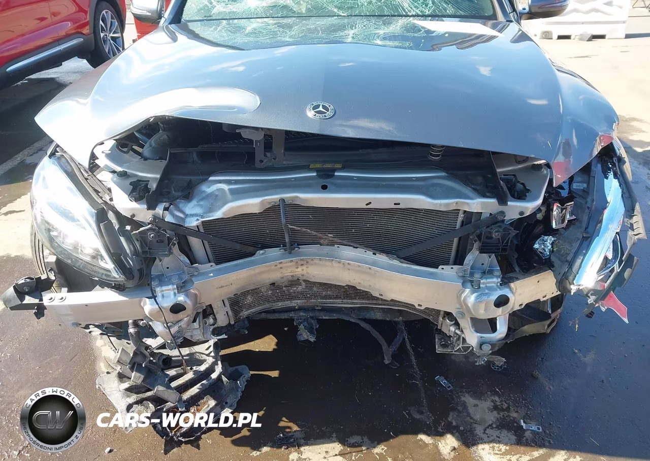 2020 Mercedes-Benz C 300 VIN:55SWF8DB8LU323560 - 6