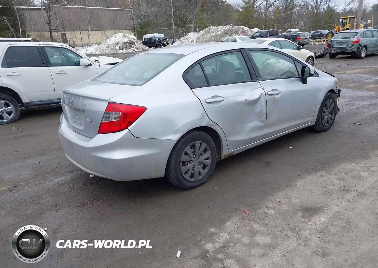 2012 Honda Civic Lx VIN:2HGFB2F58CH592302 - 4