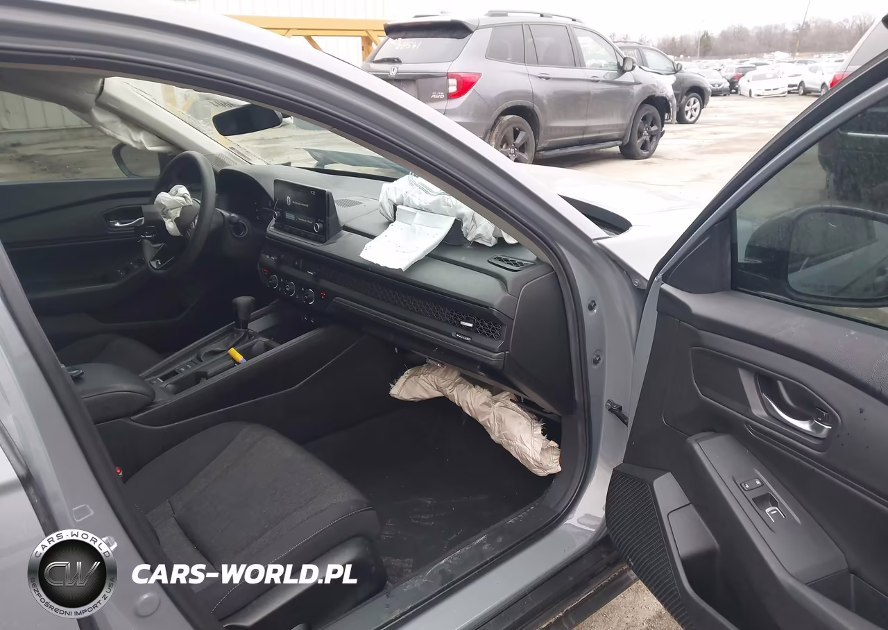 2025 Honda Accord Se VIN:1HGCY1F40SA013366 - 5