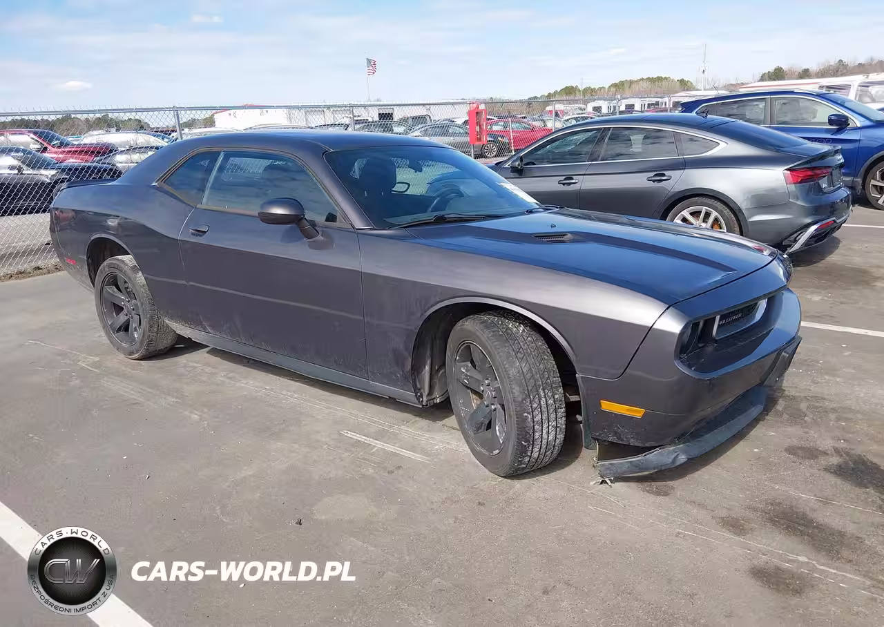 2013 Dodge Challenger Sxt