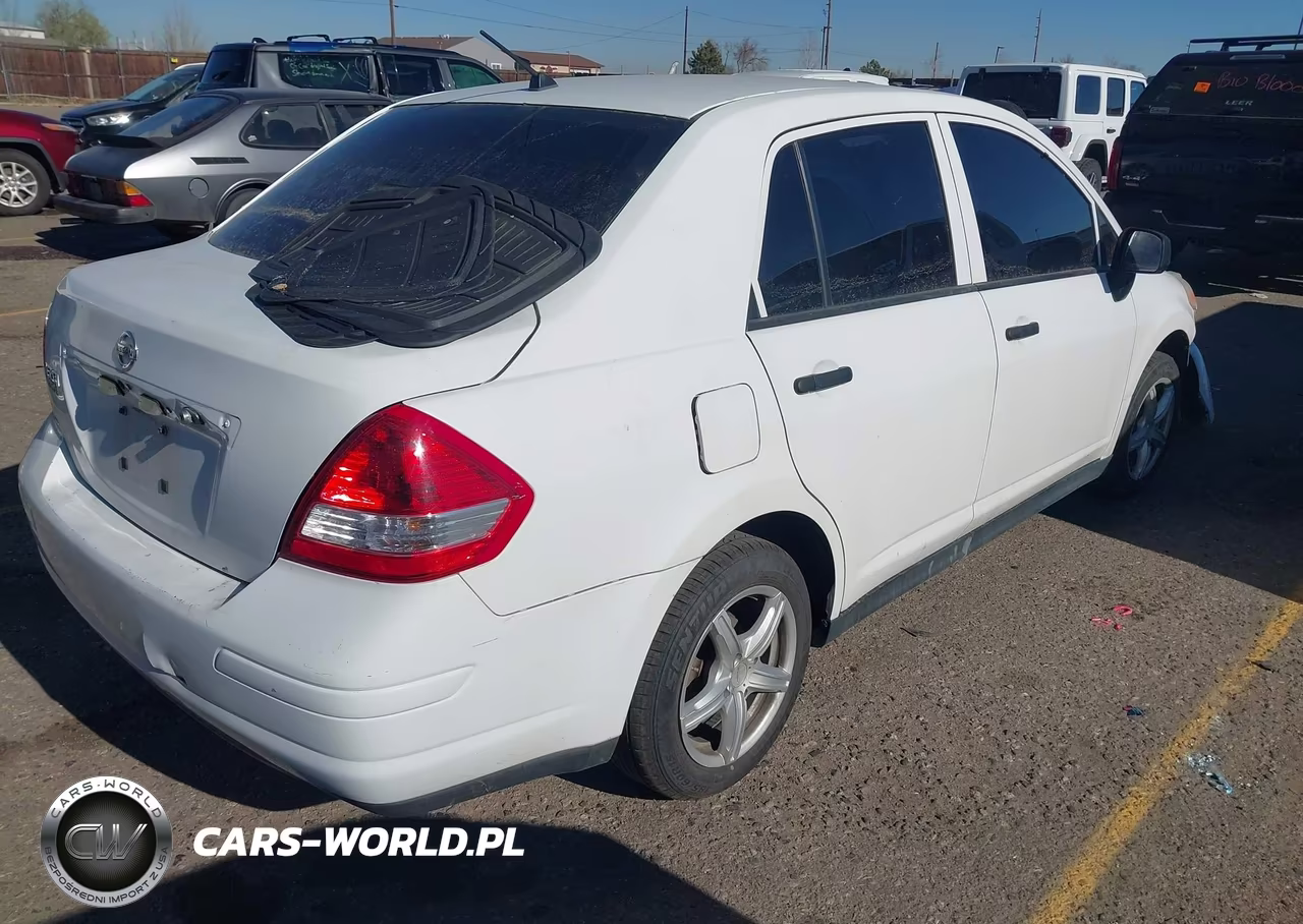 2009 Nissan Versa 1.6 VIN:3N1CC11E89L483857 - 4