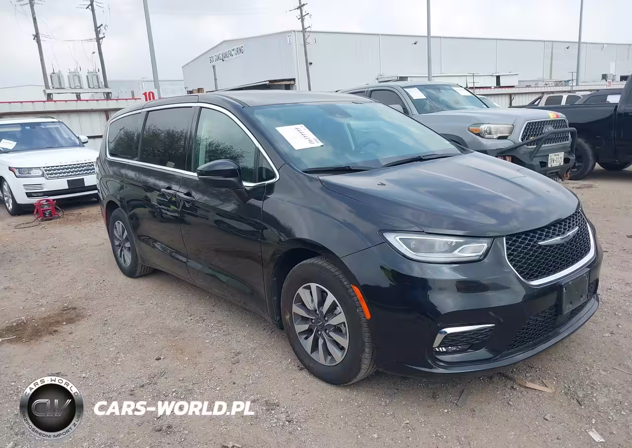 2023 Chrysler Pacifica Hybrid Touring L