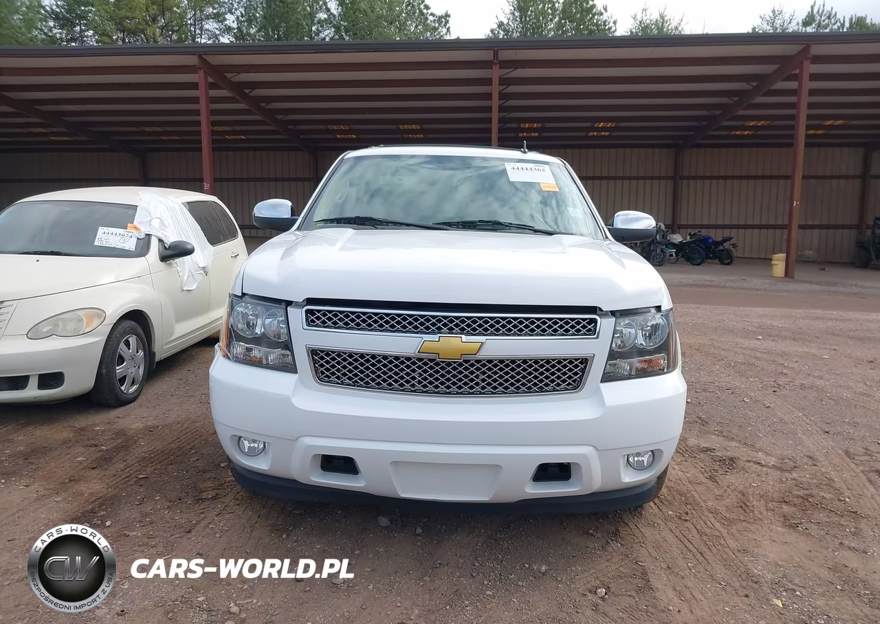 2013 Chevrolet Tahoe Ltz VIN:1GNSCCE06DR344368 - 12
