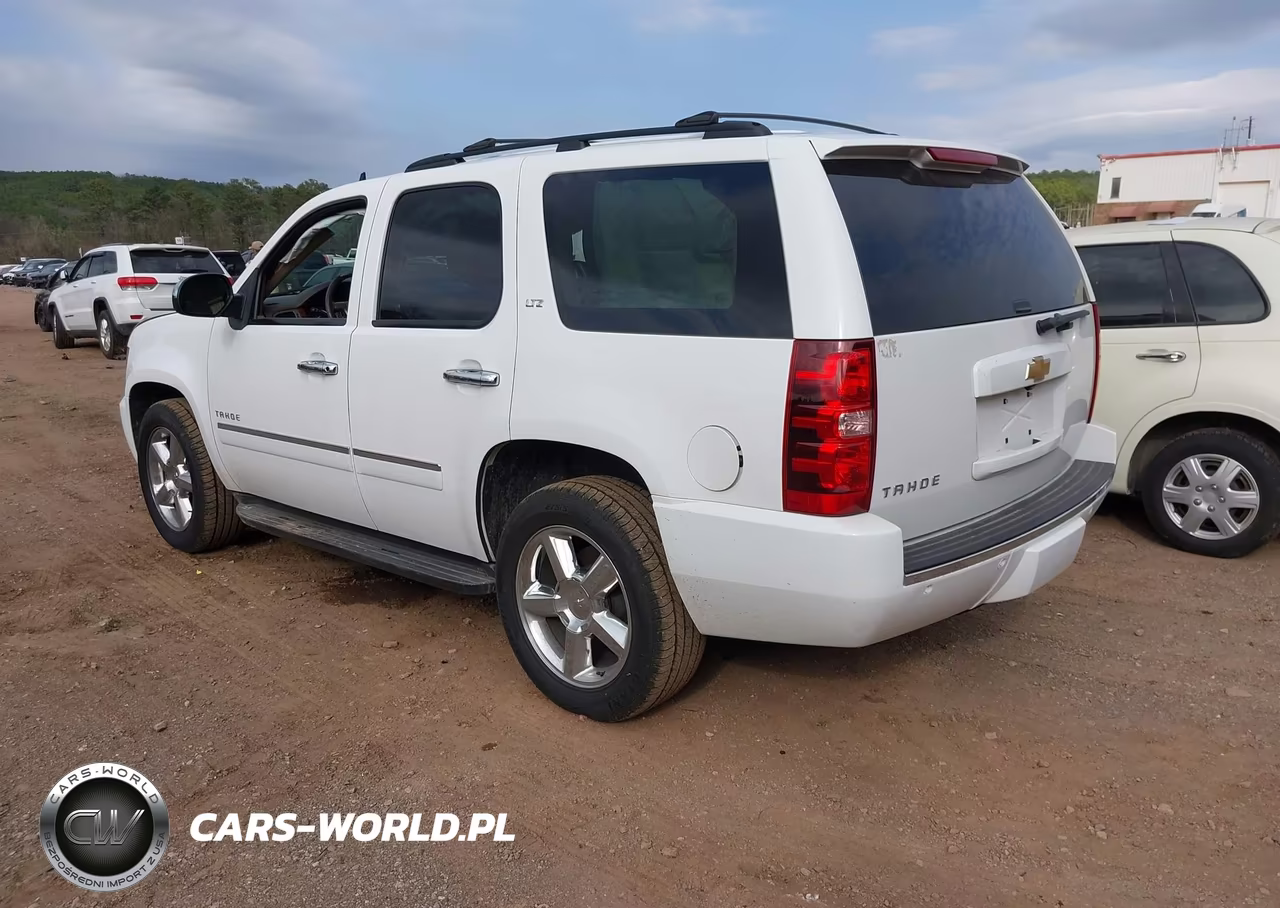 2013 Chevrolet Tahoe Ltz VIN:1GNSCCE06DR344368 - 3
