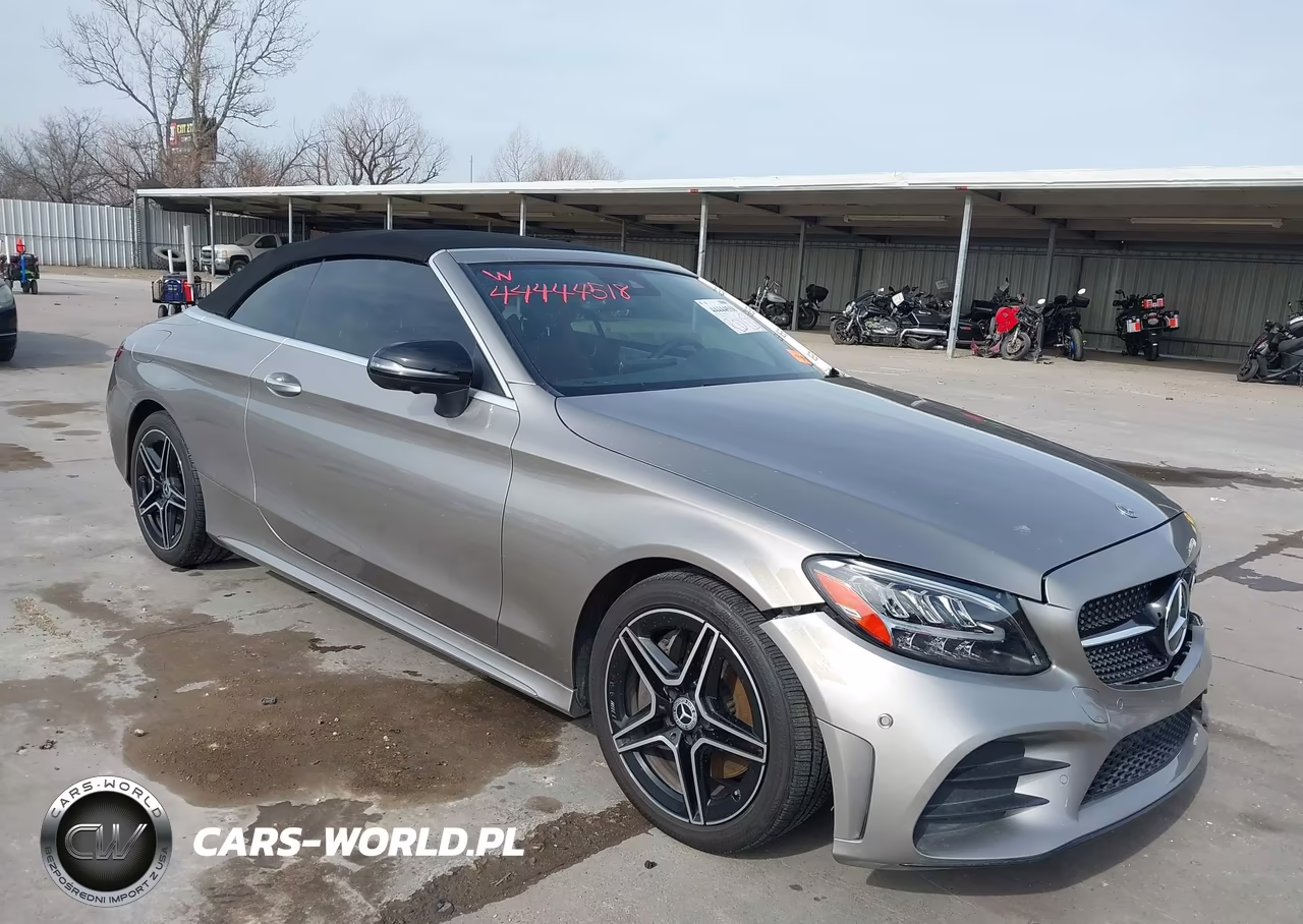 2023 Mercedes-Benz C 300 Cabriolet – zdjęcie 1 z 19