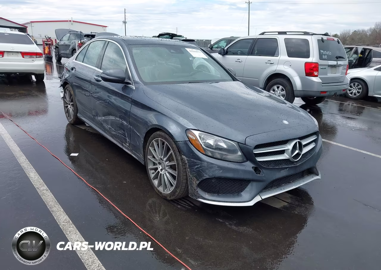 2016 Mercedes-Benz C 300 Sport