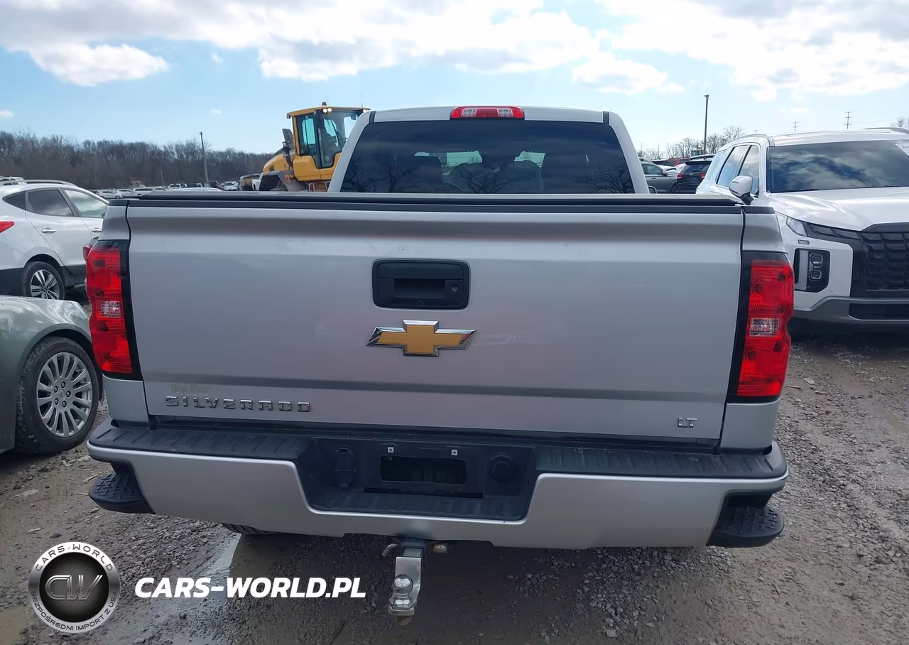 2018 Chevrolet Silverado 1500 2Lt VIN:1GCVKREC4JZ330194 - 16