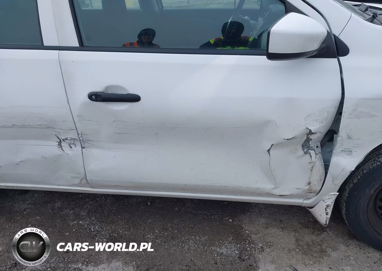 2017 Nissan Versa 1.6 S+ VIN:3N1CN7AP8HL870065 - 13