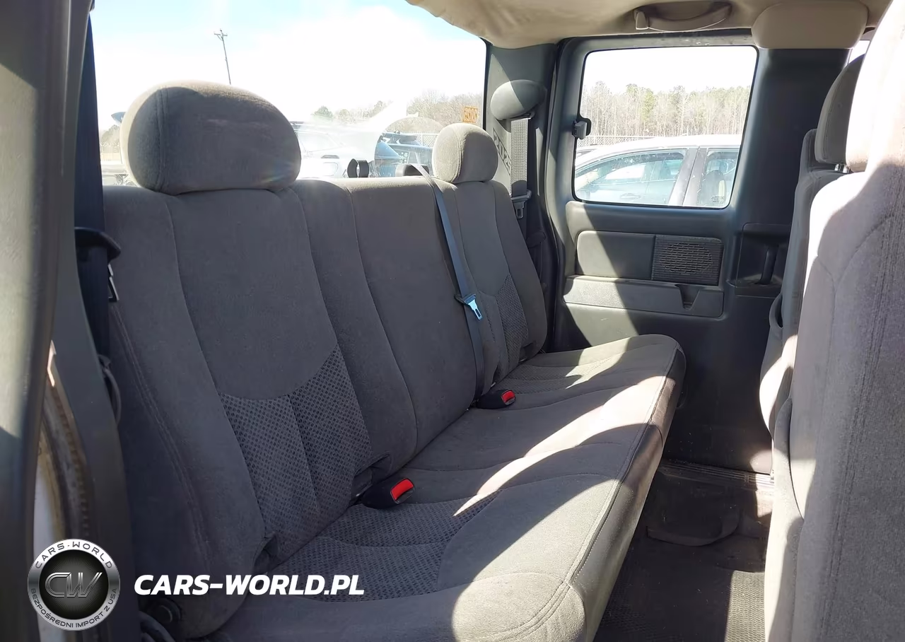 2007 Chevrolet Silverado 1500 Classic Work Truck VIN:1GCEC19ZX7Z141555 - 8