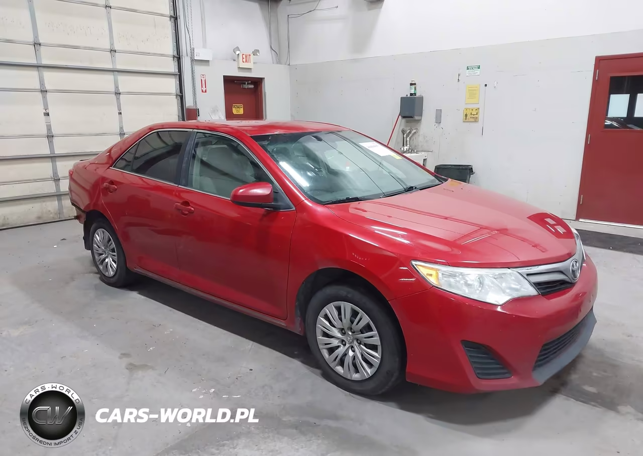 2014 Toyota Camry Le