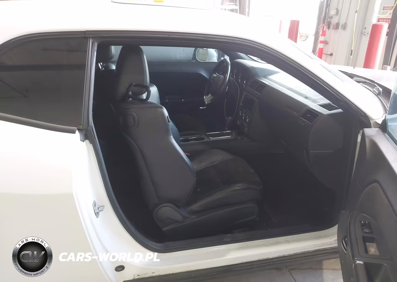 2014 Dodge Challenger Srt8 VIN:2C3CDYCJ8EH106949 - 5