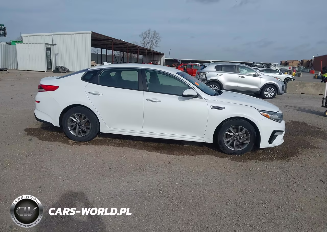 2020 Kia Optima Lx VIN:5XXGT4L3XLG380356 - 12