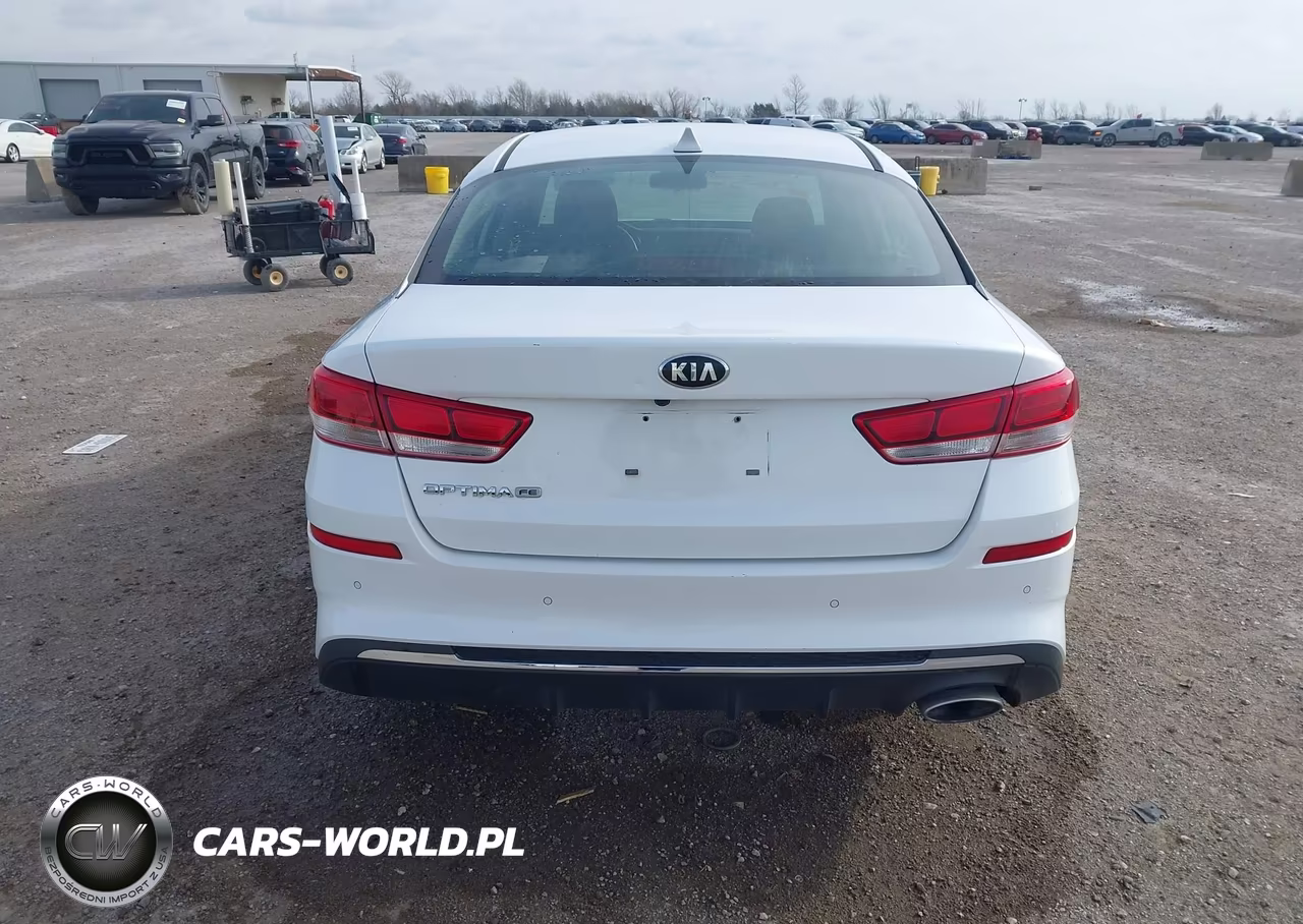 2020 Kia Optima Lx VIN:5XXGT4L3XLG380356 - 15