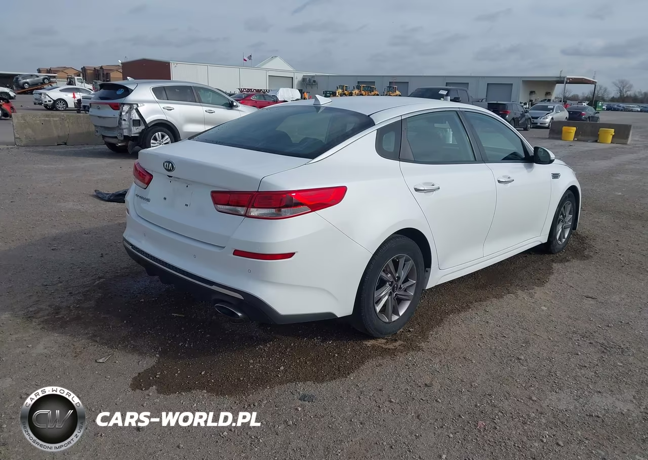 2020 Kia Optima Lx VIN:5XXGT4L3XLG380356 - 4