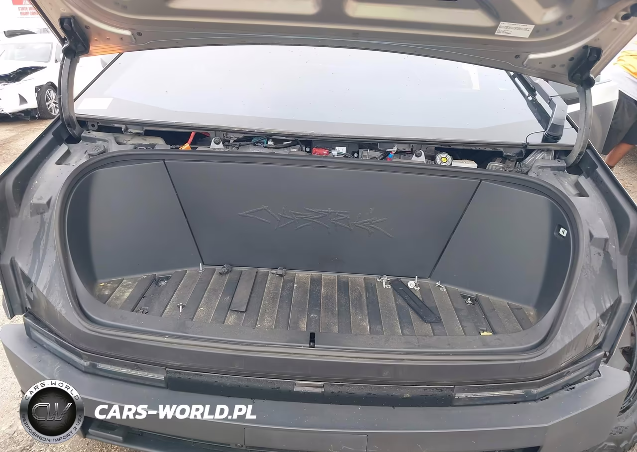 2024 Tesla Cybertruck All-Wheel Drive VIN:7G2CEHED9RA027148 - 10