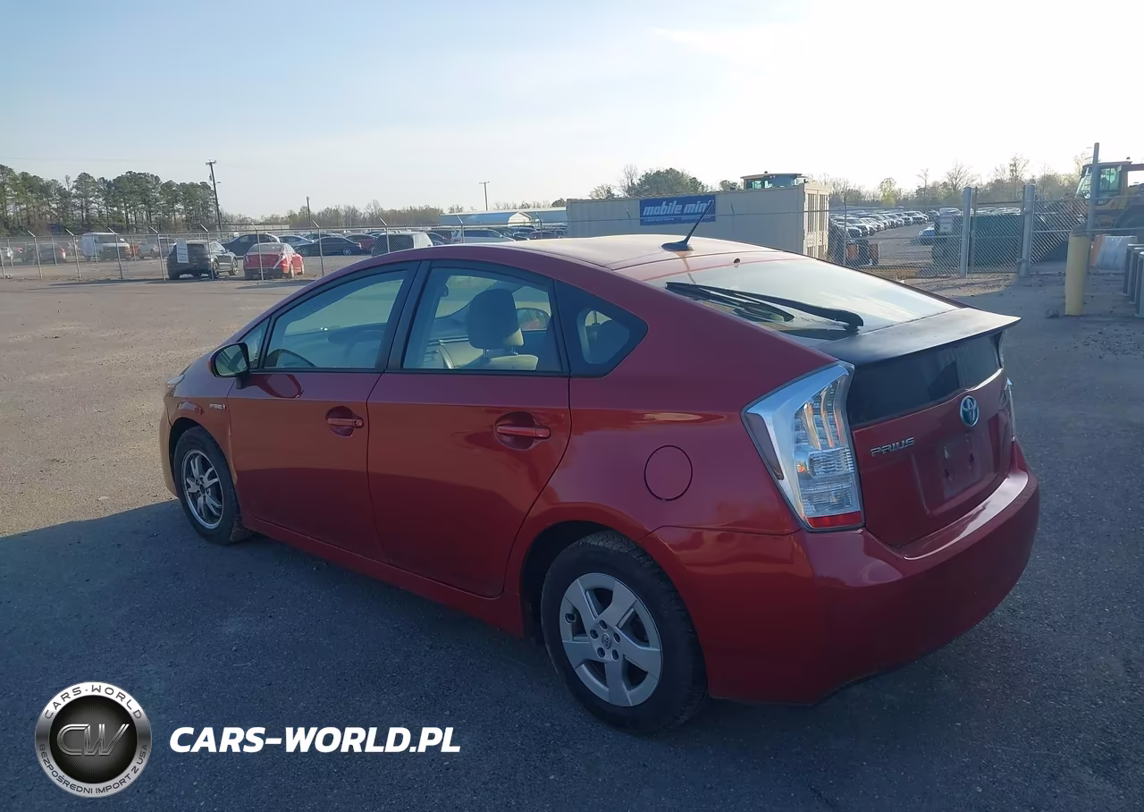2011 Toyota Prius Three VIN:JTDKN3DU0B5339680 - 3