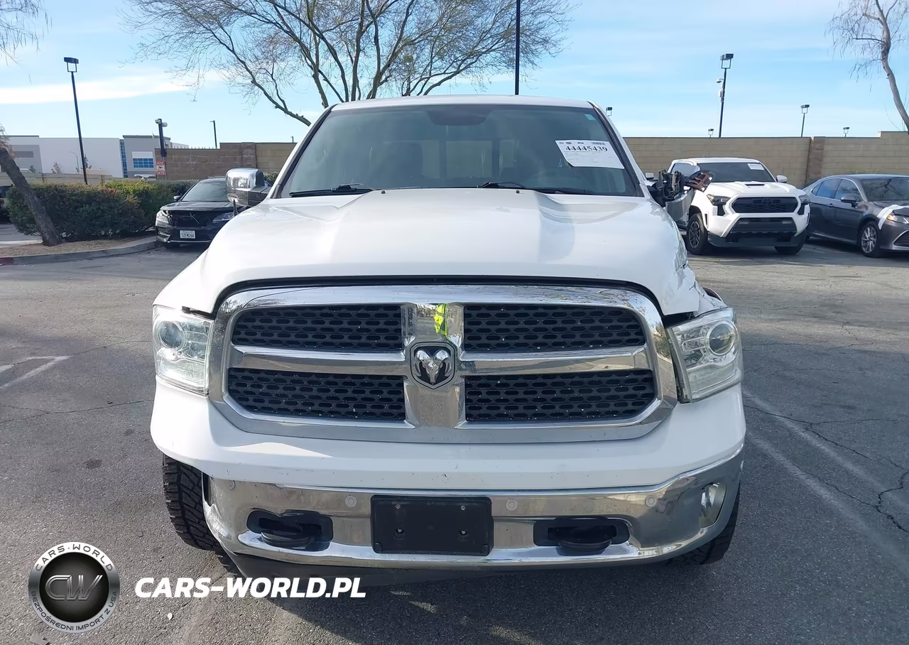 2018 Ram 1500 Laramie 4X4 5'7 Box VIN:1C6RR7NM5JS231961 - 13