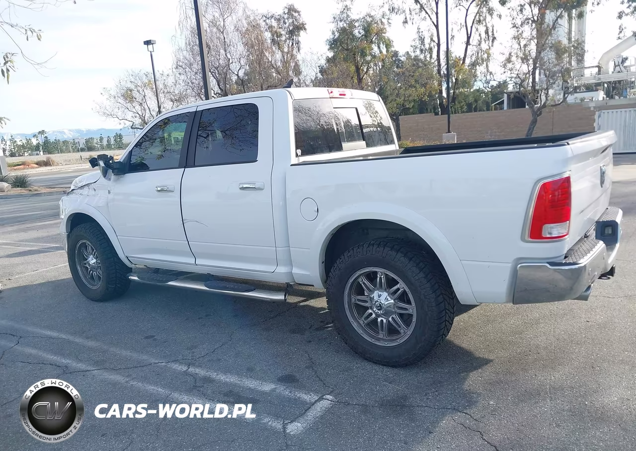2018 Ram 1500 Laramie 4X4 5'7 Box VIN:1C6RR7NM5JS231961 - 15