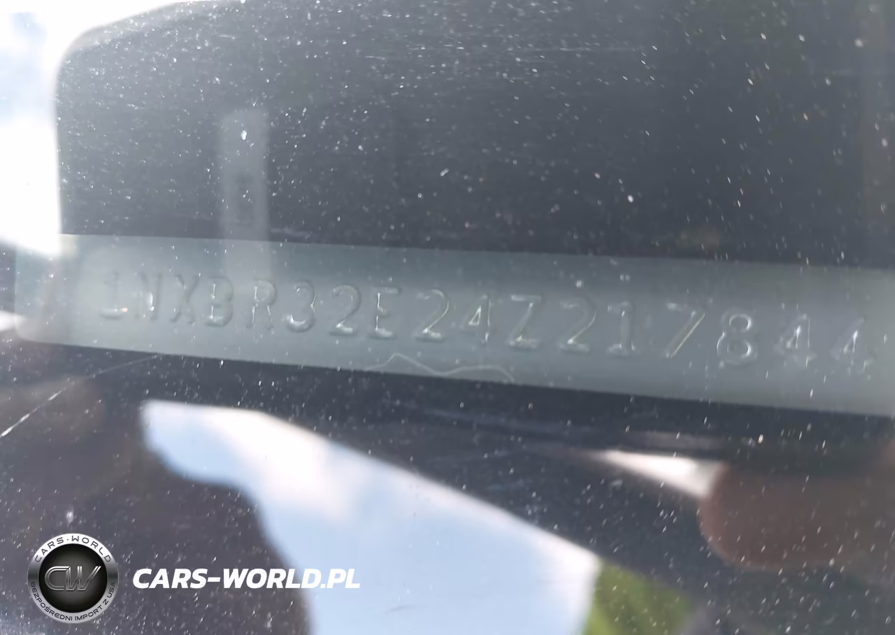 2004 Toyota Corolla Le VIN:1NXBR32E24Z217844 - 9