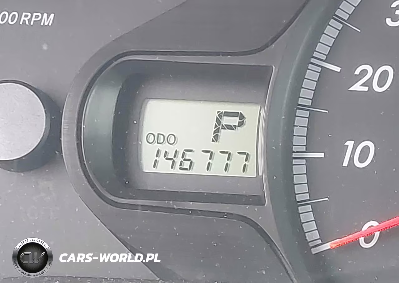 2011 Toyota Sienna Le V6 VIN:5TDKK3DC2BS083746 - 15
