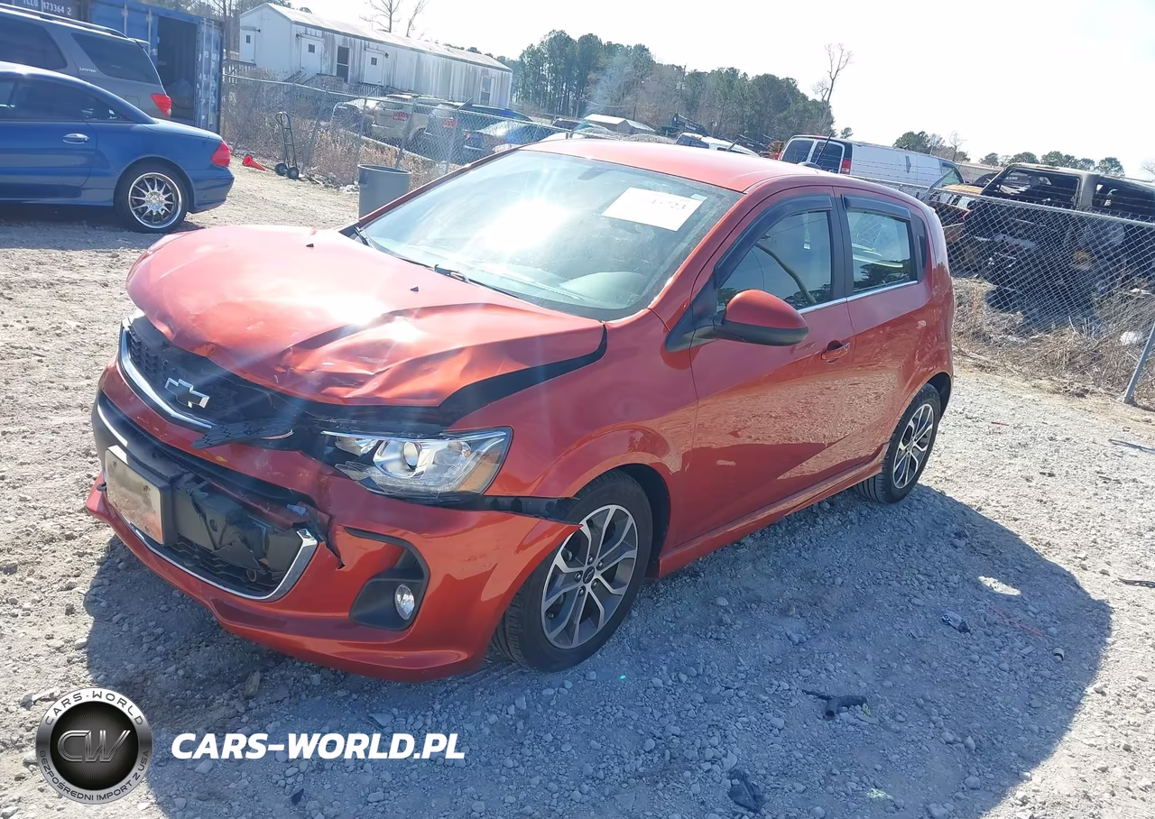 2020 Chevrolet Sonic Fwd Lt 5-Door VIN:1G1JD6SB0L4110417 - 2