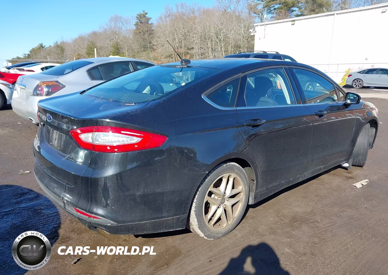 2015 Ford Fusion Se VIN:3FA6P0H74FR134046 - 4