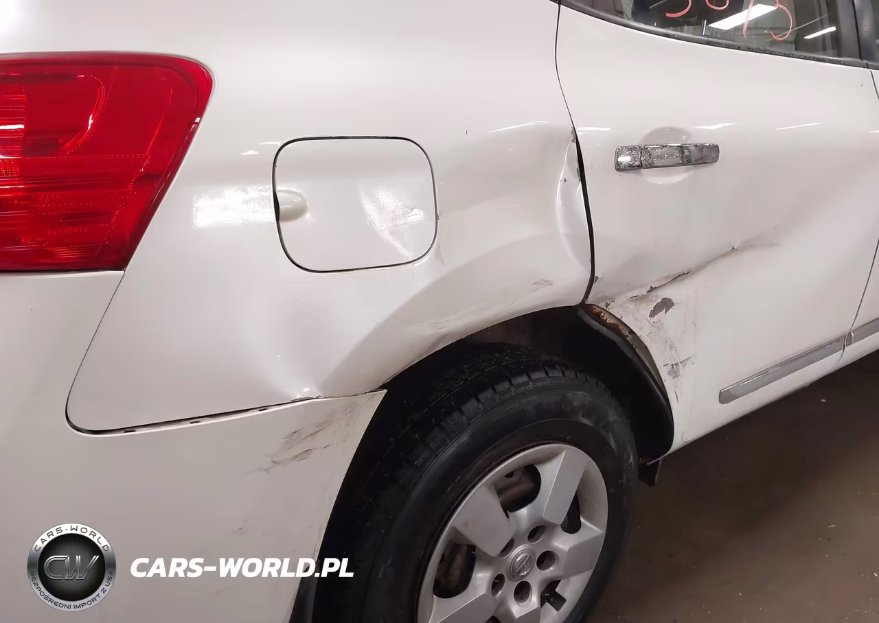 2011 Nissan Rogue S VIN:JN8AS5MV8BW297251 - 17