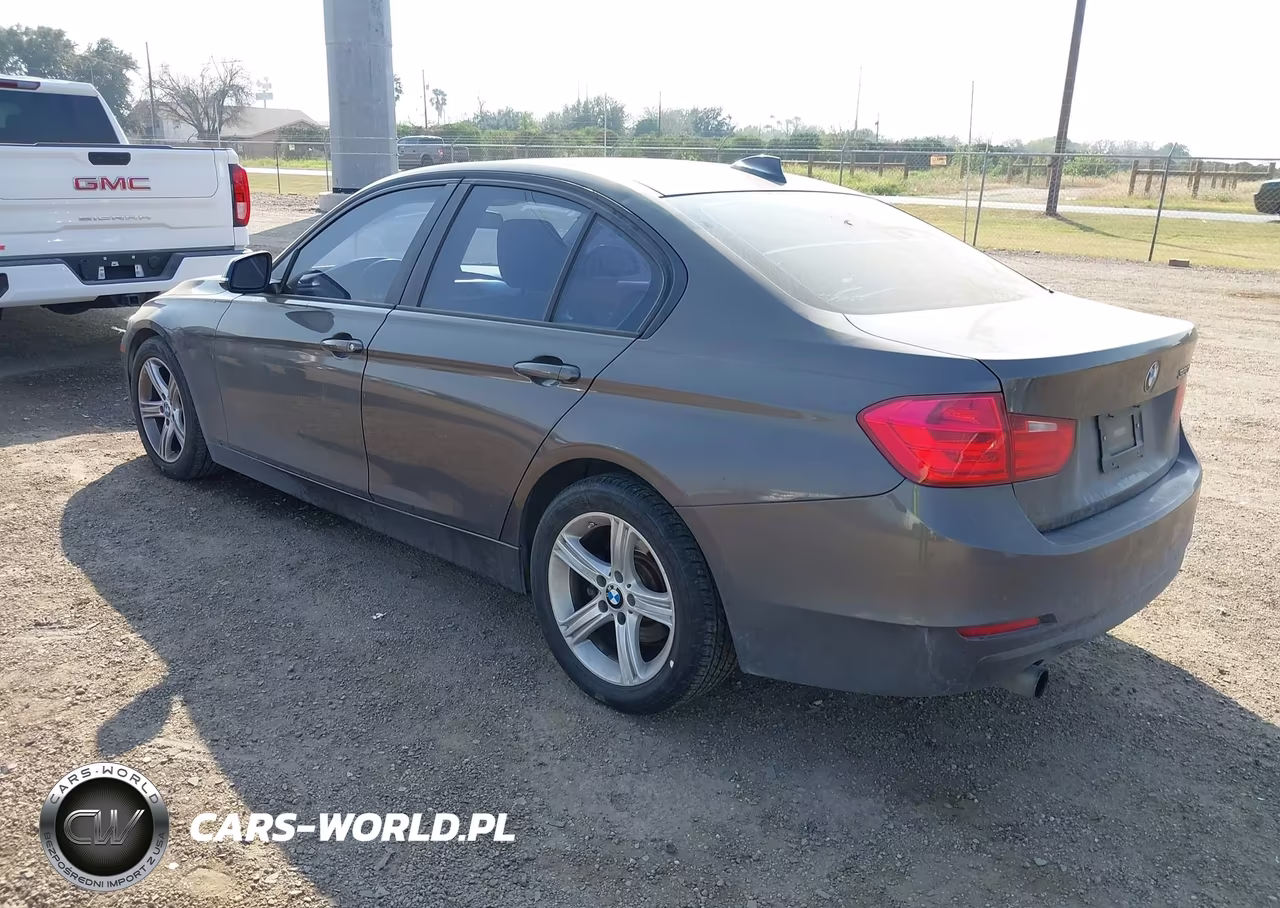 2015 BMW 320I VIN:WBA3B1C59FK136223 - 3