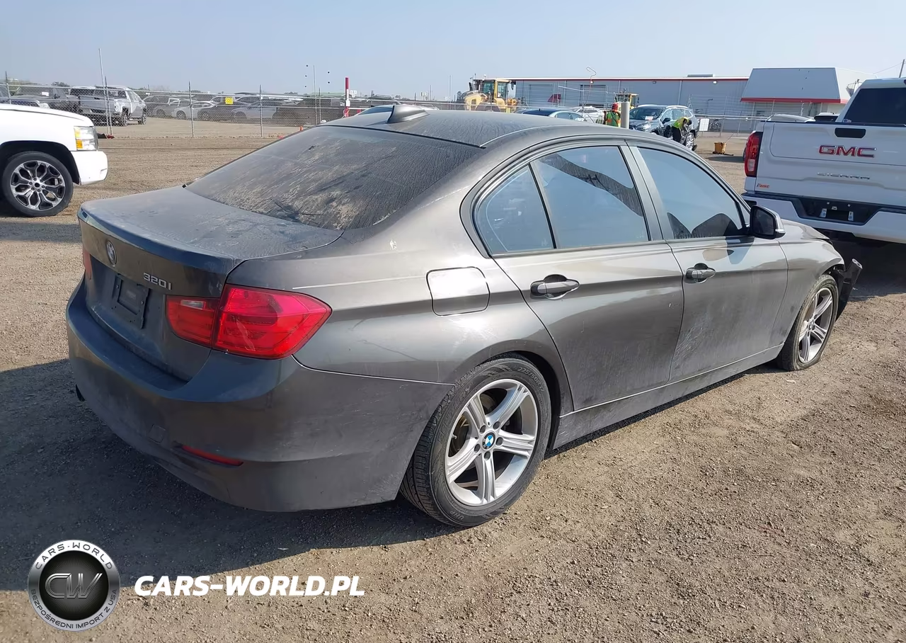 2015 BMW 320I VIN:WBA3B1C59FK136223 - 4