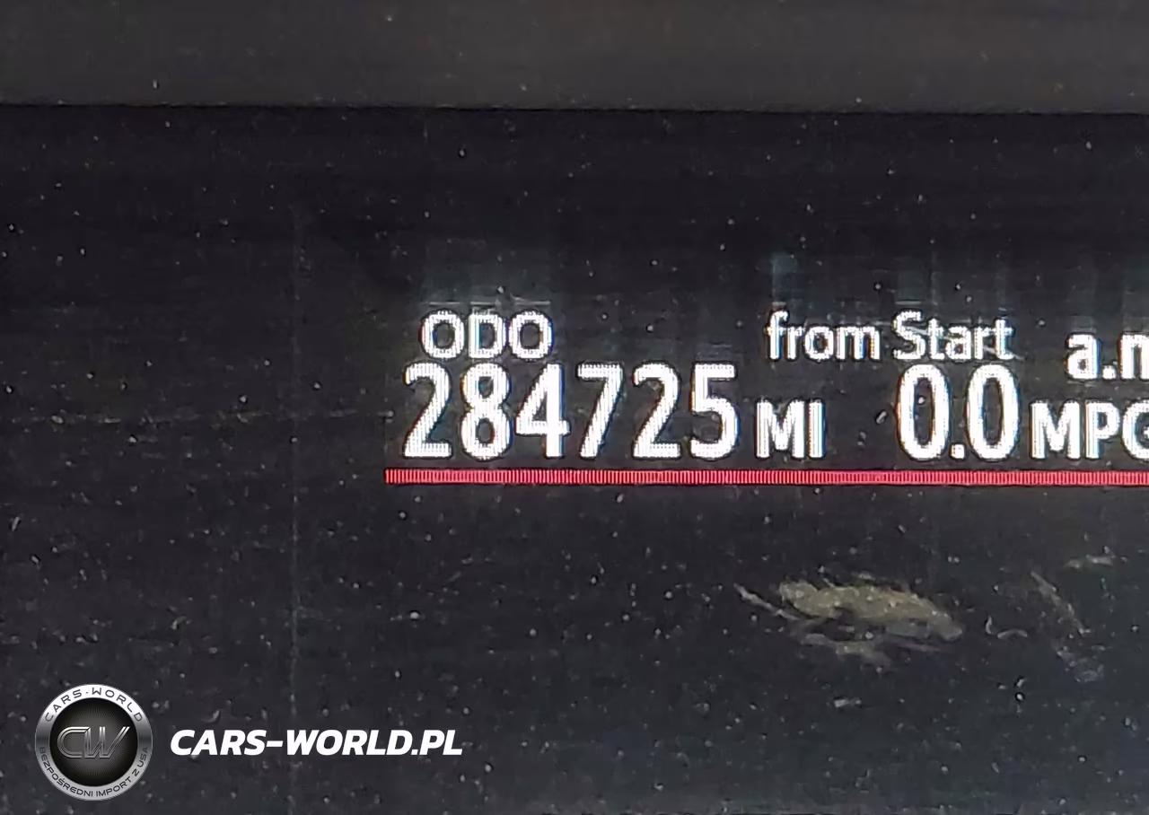 2015 Toyota Prius C One VIN:JTDKDTB34F1579728 - 16
