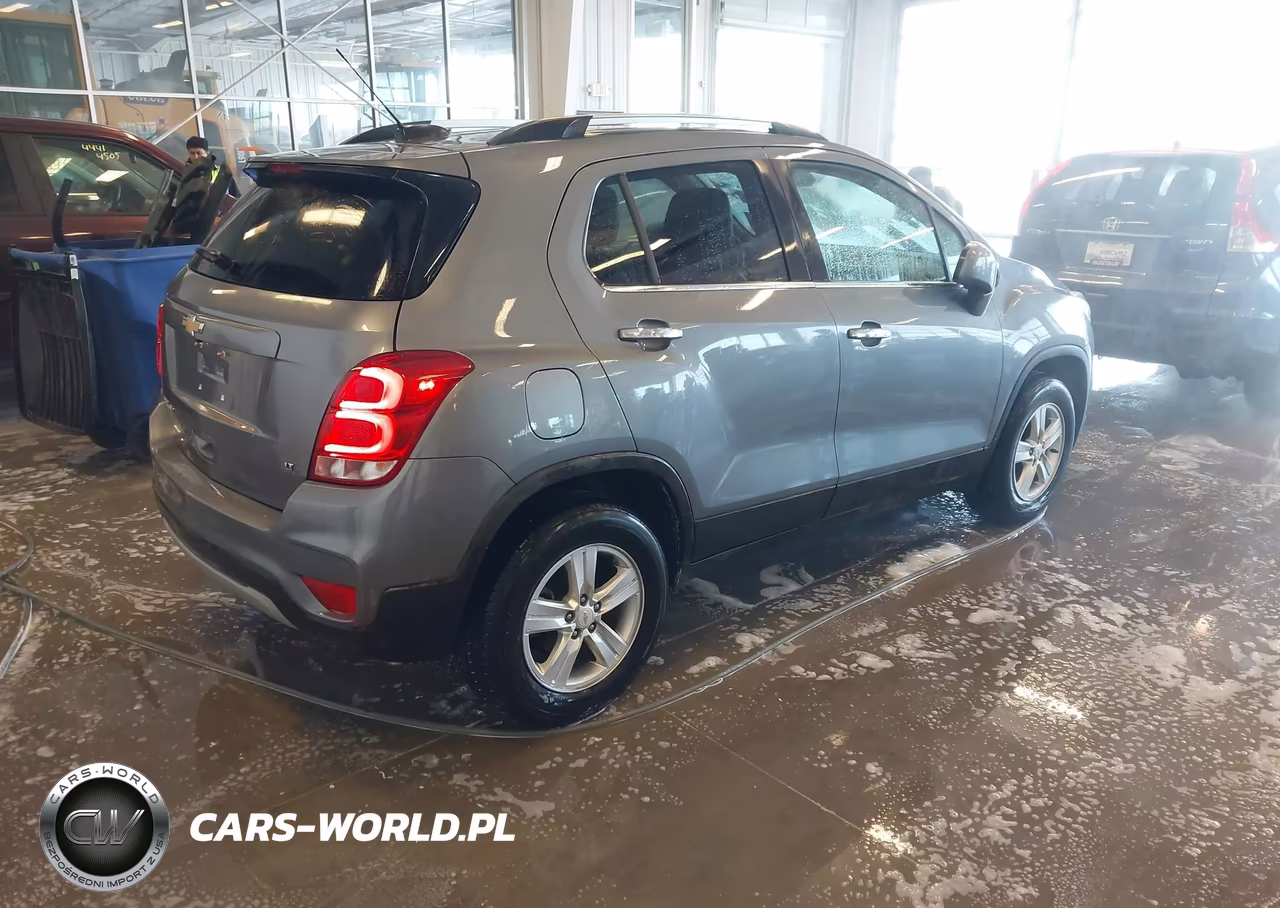 2019 Chevrolet Trax Lt VIN:KL7CJPSB0KB899707 - 4