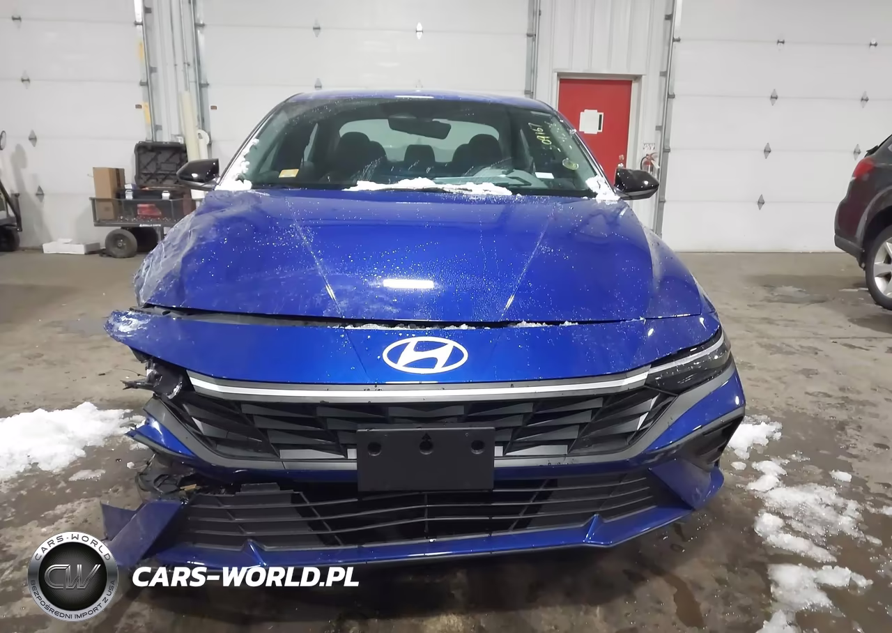 2025 Hyundai Elantra Sel Sport VIN:KMHLM4DG3SU072818 - 12
