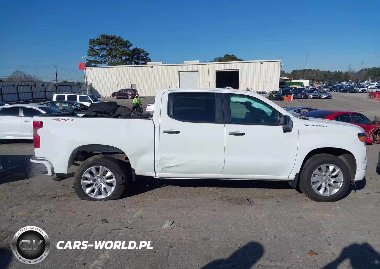 2024 Chevrolet Silverado 1500 4Wd Short Bed Custom VIN:3GCPDBEK1RG122545 - 13