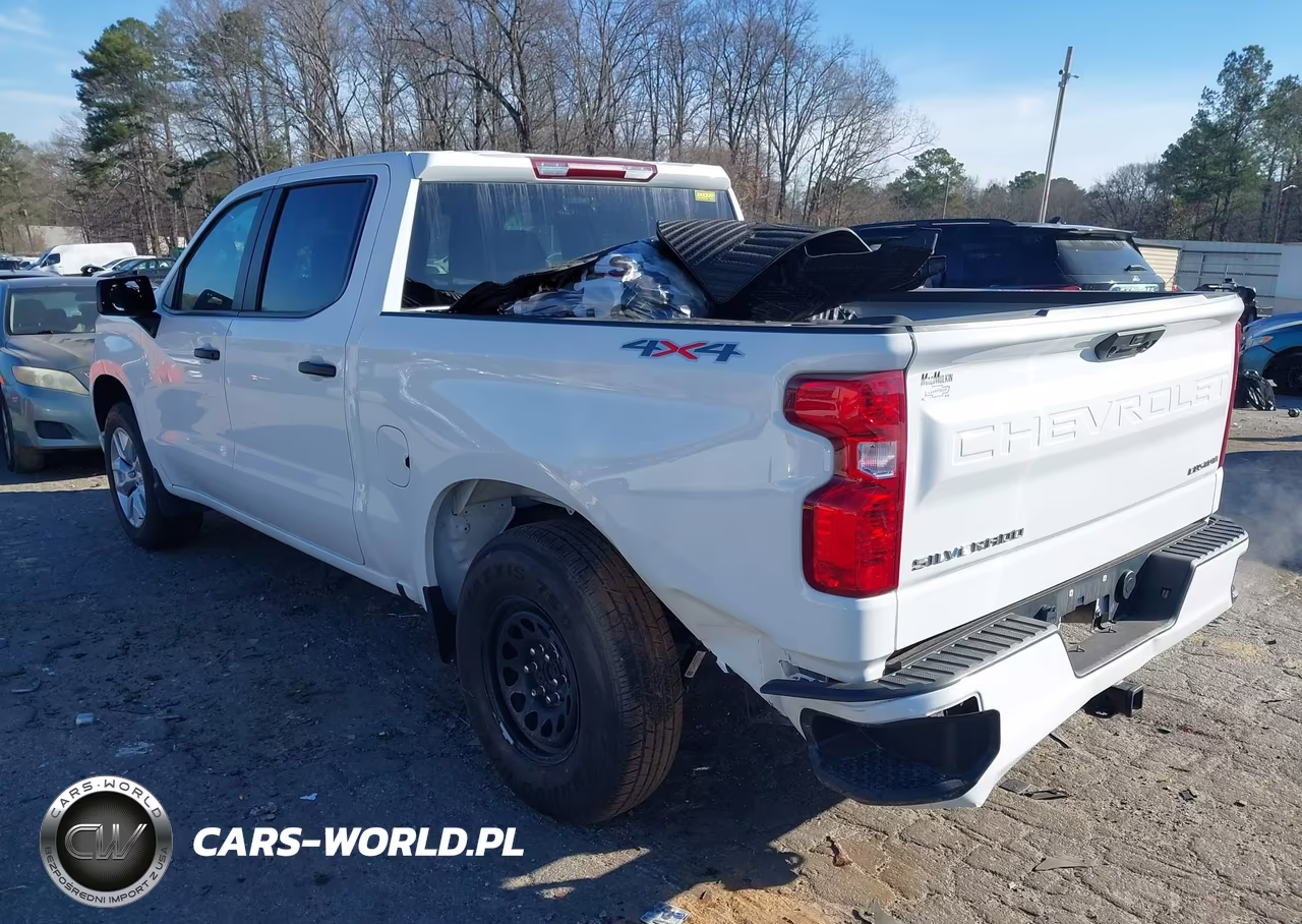 2024 Chevrolet Silverado 1500 4Wd Short Bed Custom VIN:3GCPDBEK1RG122545 - 3