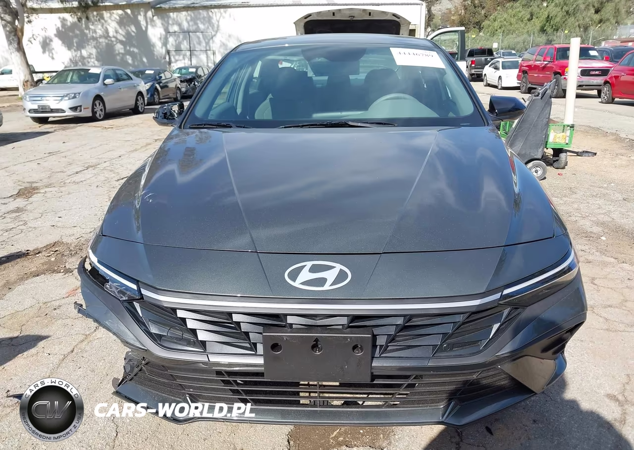 2025 Hyundai Elantra Sel Sport VIN:KMHLM4DG2SU073815 - 11
