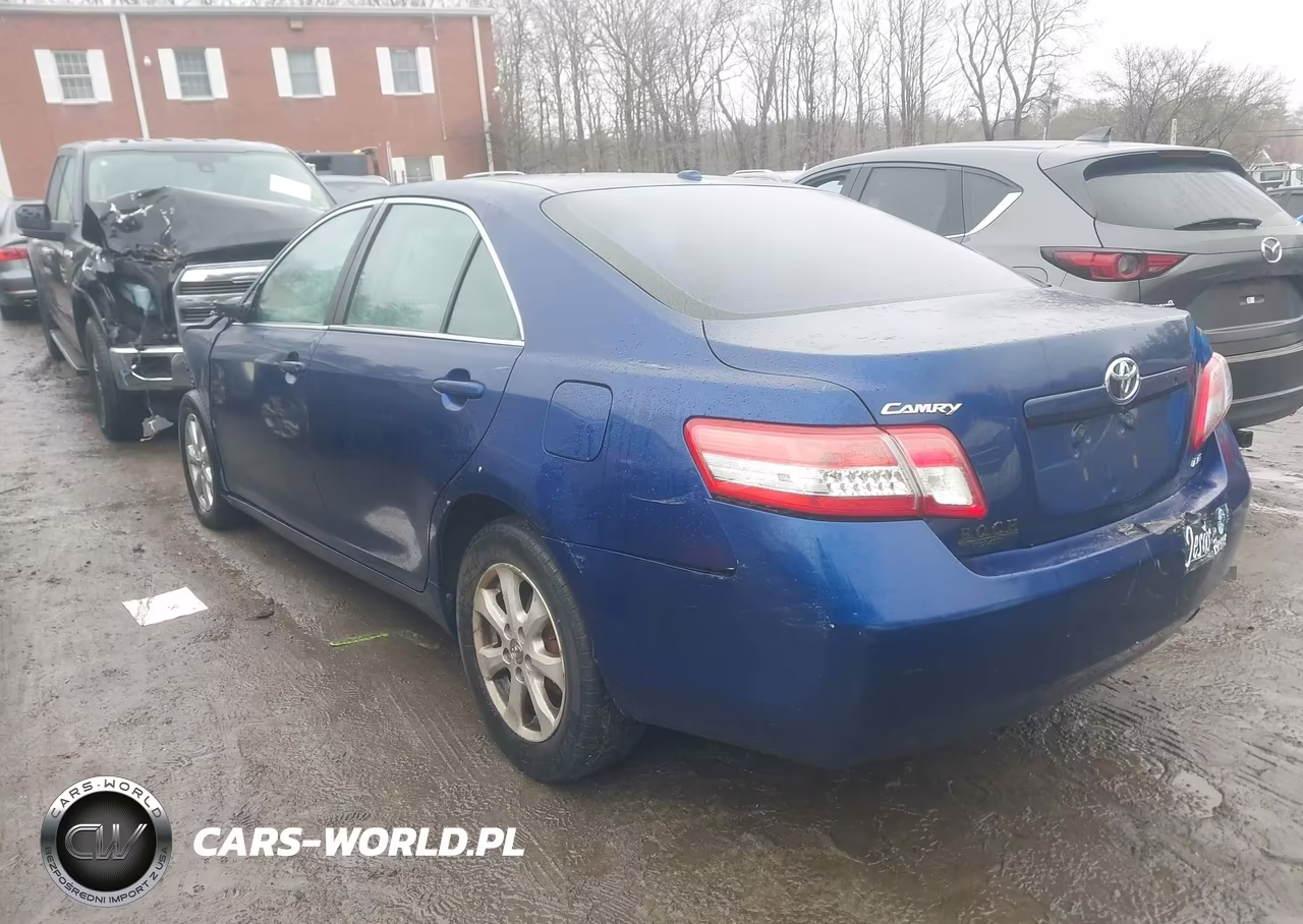 2011 Toyota Camry Le VIN:4T1BF3EK6BU734619 - 3