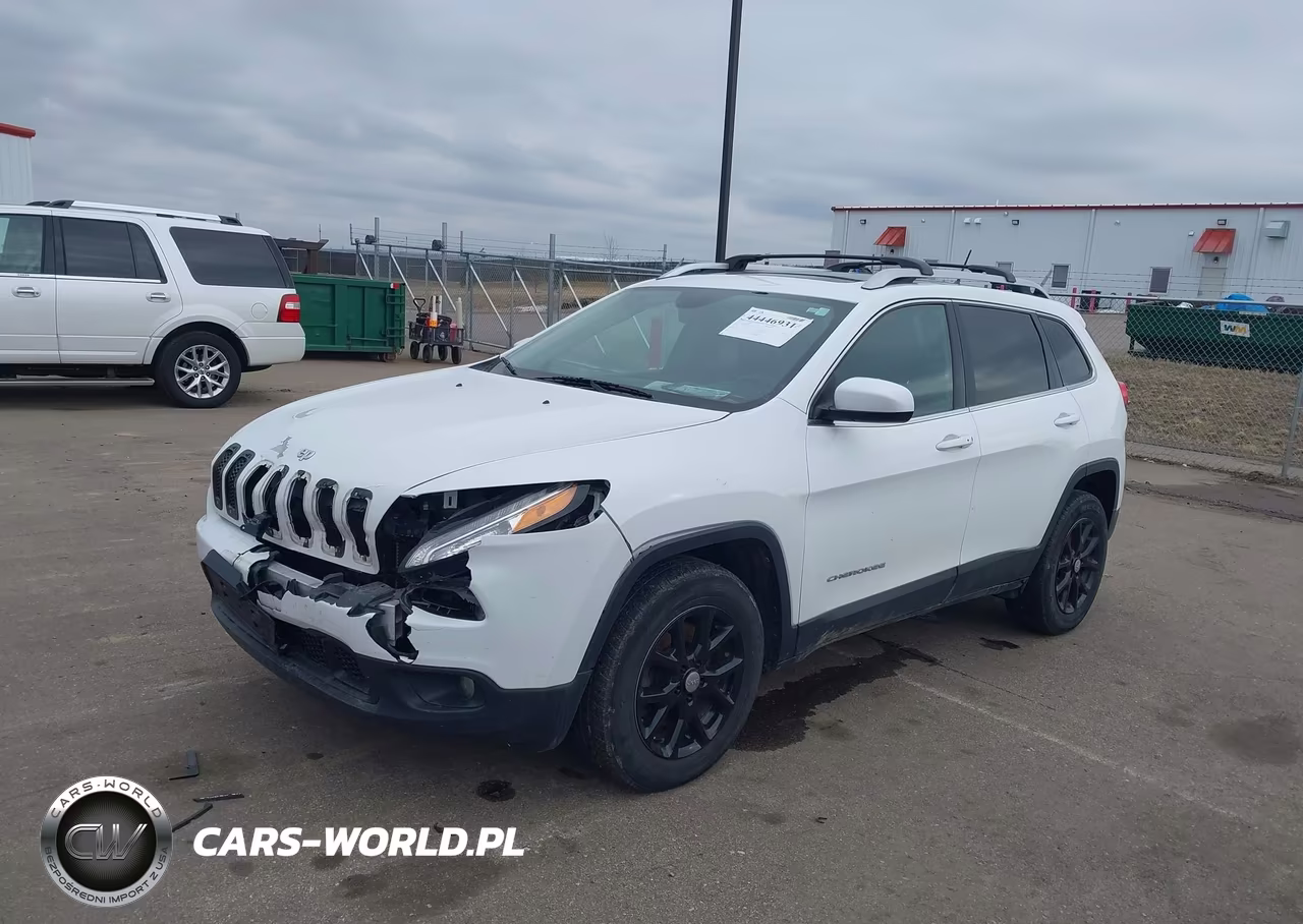 2015 Jeep Cherokee Latitude VIN:1C4PJMCS6FW755269 - 2