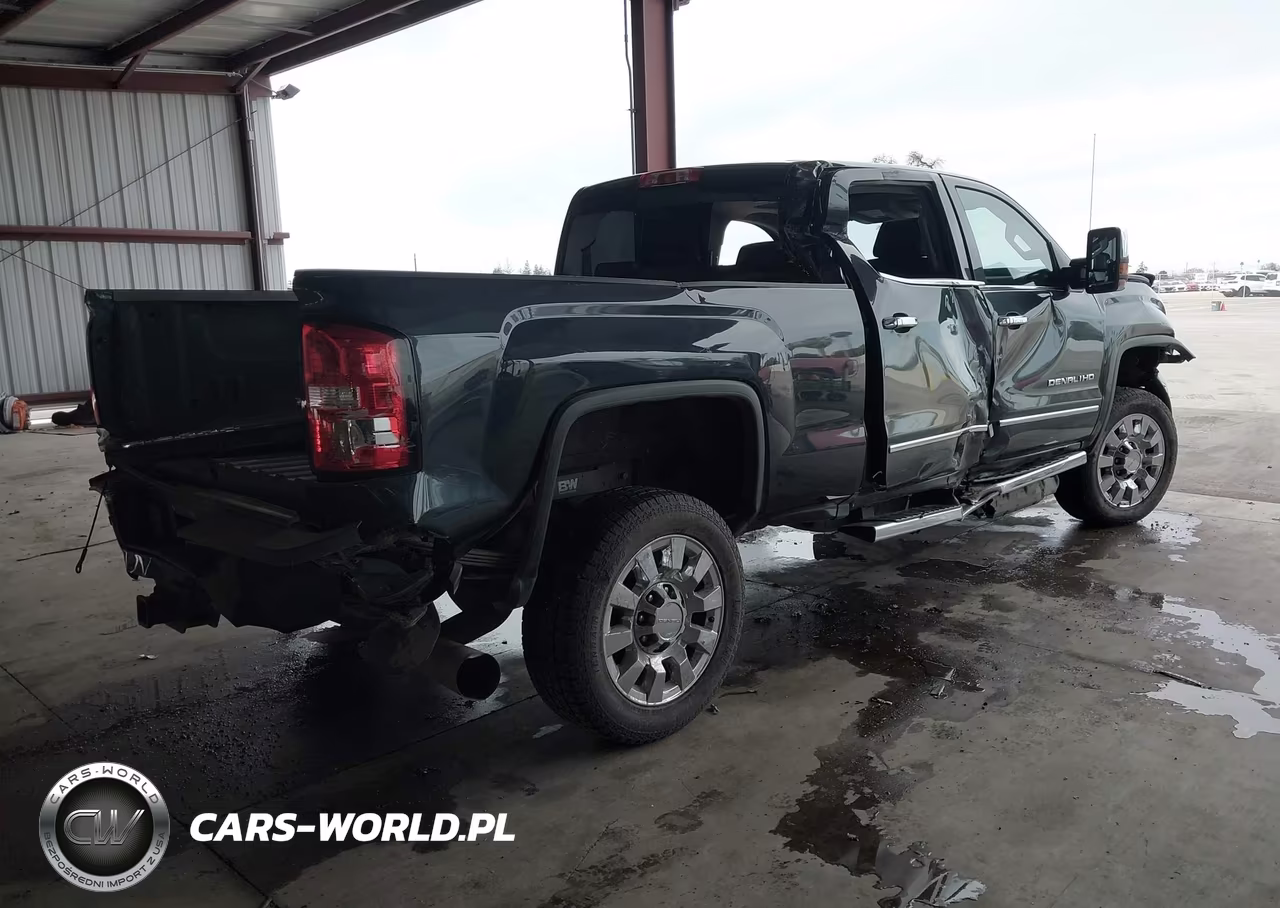 2019 GMC Sierra 2500Hd Denali VIN:1GT12SEY5KF102564 - 4