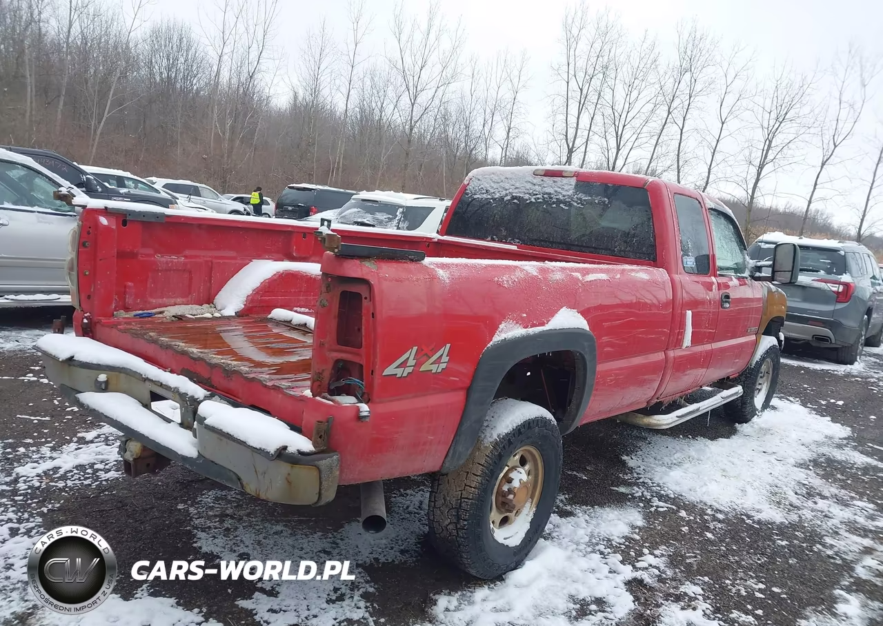 2006 GMC Sierra 3500 Work Truck VIN:1GTHK39U26E168755 - 4