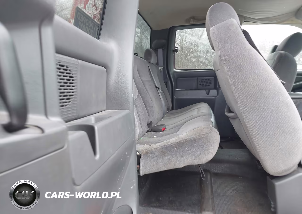 2006 GMC Sierra 3500 Work Truck VIN:1GTHK39U26E168755 - 8