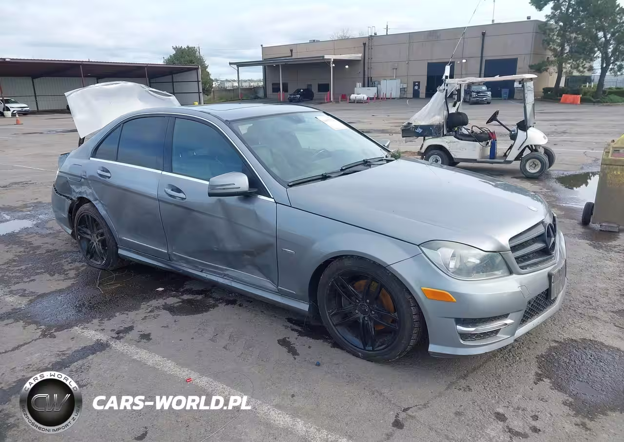 2012 Mercedes-Benz C 250 Luxury-Sport