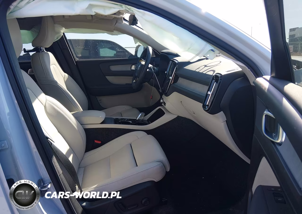 2025 Volvo Xc40 B5 Plus Dark Theme VIN:YV4L12UC5S2537901 - 5