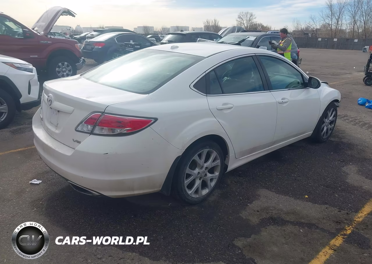 2009 Mazda Mazda6 S Touring VIN:1YVHP82B495M28806 - 4