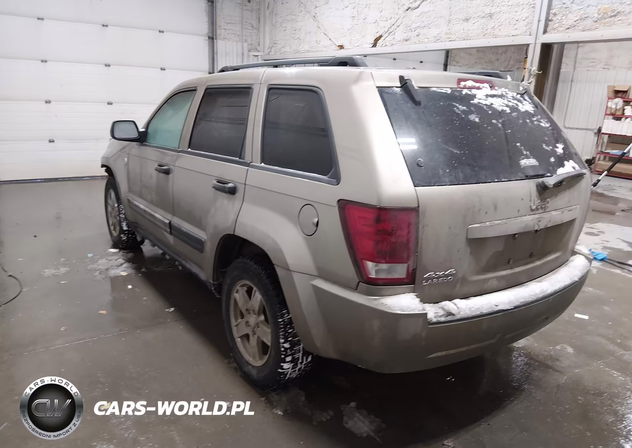 2005 Jeep Grand Cherokee Laredo VIN:1J4GR48K15C707299 - 3