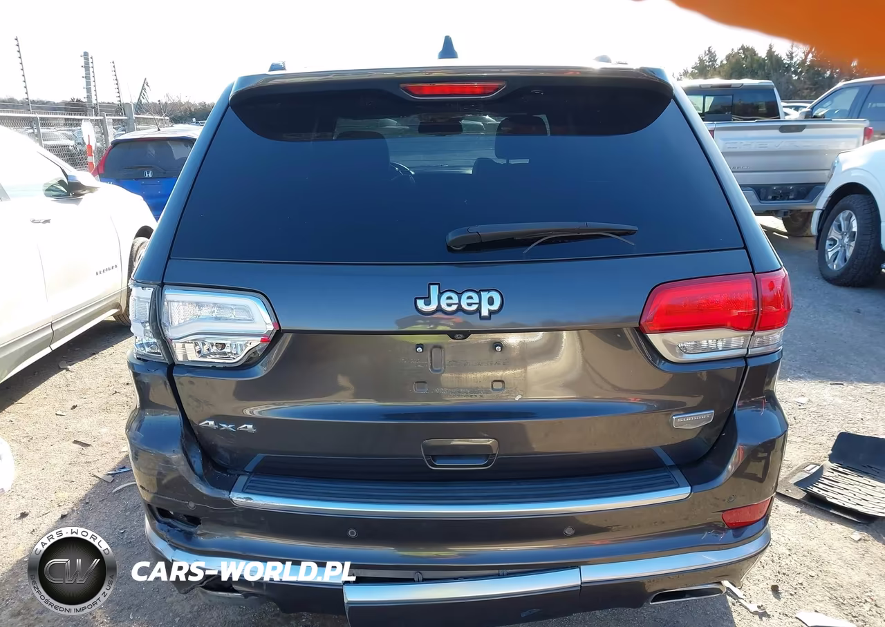 2015 Jeep Grand Cherokee Summit VIN:1C4RJFJG5FC922418 - 16
