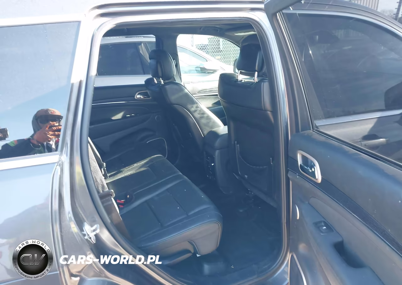 2015 Jeep Grand Cherokee Summit VIN:1C4RJFJG5FC922418 - 8