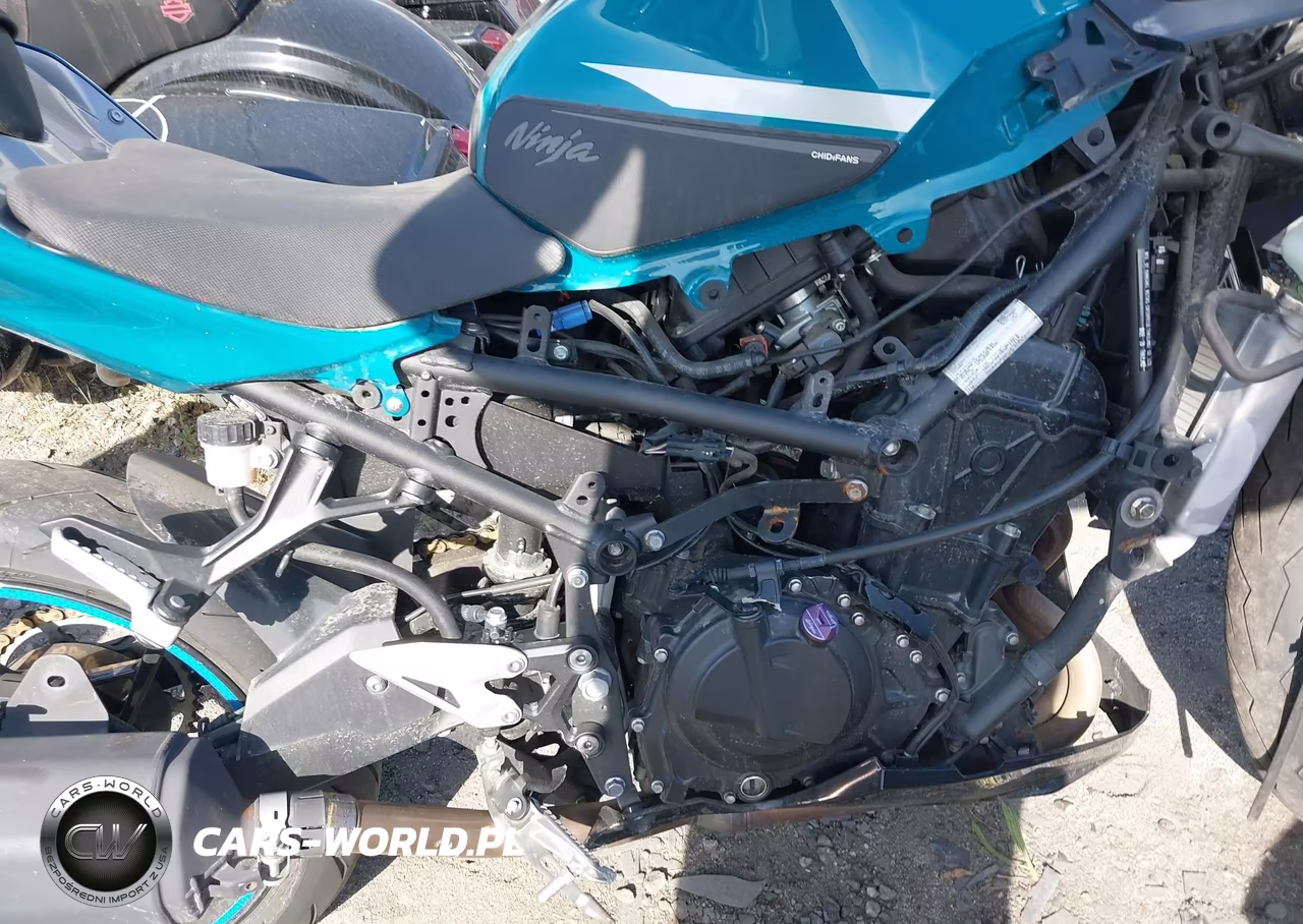2021 Kawasaki Ex400 VIN:JKAEXKH11MDAA9744 - 12